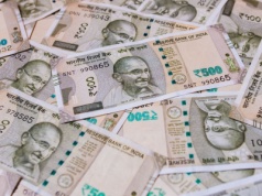 Demonetyzacja w Indiach: Szok, który wstrząsnął miliardem ludzi