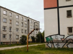 Możesz zapłacić za bałagan sąsiada z kawalerki. Wystarczy, że masz większe mieszkanie