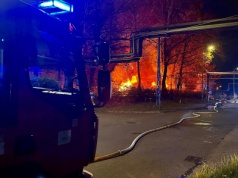 Pożar w dawnej rafinerii w Czechowicach-Dziedzicach