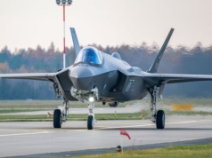 Norwescy piloci w Krzesinach ćwiczą z Polakami