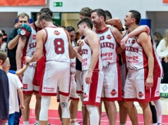 Pewne zwycięstwo pod koszem