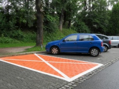 Pomarańczowe koperty już na ulicach. Ucieszą jednych, a innych mocno zirytują