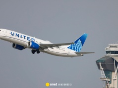 Balon meteorologiczny uderzył w samolot w USA. 