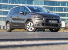 Używany samochód dla dużej rodziny – Citroën C4 Grand Picasso II. 7 najtańszych, bezwypadkowych ogłoszeń