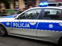 Zadzwonił na 112, bo… zabrakło mu towarzystwa do picia