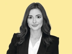 Przemyślane umowy to najtańsza polisa ubezpieczeniowa. Wywiad z Kamilą Brylak