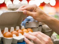 Światowy wyścig na rynku jaj - od kryzysów po rekordy konsumpcji