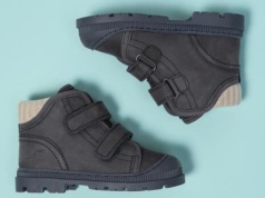 Jakie buty chłopięce wybrać dla małego podróżnika?