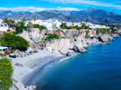 Ucieknij przed zimnem i brakiem słońca. Krótki i tani lot, a na miejscu 20 stopni