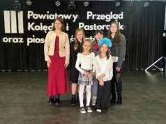 III Powiatowego Przeglądu Kolęd i Pastorałek oraz Piosenek Świątecznych w Lututowie (zdjęcia)