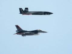 Turcja: Bezzałogowy Bayraktar Kızılelma zasymulował zestrzelenie F-16