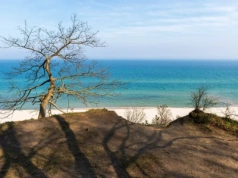 Idealna wioska nad morzem na zimę. O tej porze roku jest więcej jodu