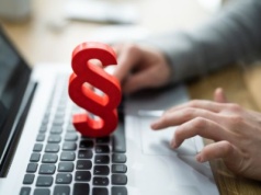 Będzie można blokować nielegalne treści w sieci. Ustawa o DSA uchwalona