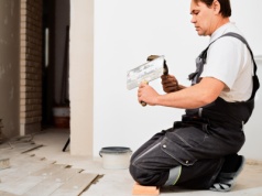 Budowlane JDG nie notują polepszenia nastrojów. Problemy finansowe mikrofirm rosną