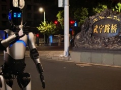 Robot humanoidalny ustanowił rekord Guinnessa. Przebył ponad 100 km