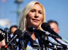 Skrytykowała Trumpa, teraz odchodzi z Kongresu. Podsumowanie nocy