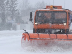 Zima nie odpuszcza. W weekend opady śniegu, mgły i oblodzenia spowodują spore utrudnienia