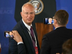 Kulisy prac nad planem pokojowym. Tajne spotkanie w Miami i kluczowa rola 