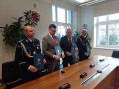 Szyfrowana transmisja głosowa. W regionie uruchomiona zostanie linia odporna na cyberataki