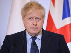 Były premier pisze o zdradzie. 