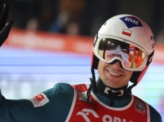 Pierwszy konkurs PŚ w skokach za nami! Stoch najlepszy z Polaków