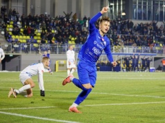 Lider Betclic II ligi odjeżdża. W jednym meczu padło siedem goli