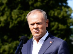 Donald Tusk bez domu i auta, ale z pokaźną emeryturą. Oto majątek premiera