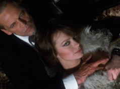 Gdy zmarł, jego córki odetchnęły z ulgą. Wielbiony aktor w domu był potworem