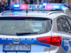 Driftował, uderzył w inne auto i uciekł. Kiedy zgłosił się do szpitala, było za późno