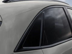 Duży SUV premium z Europy za 140 tys. zł. Chińczycy przecierają oczy, bo daje 555 l bagażnika, a spalaniem ich deklasuje