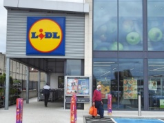 Lidl sprzedaje portfel sklepów za ponad 200 mln euro