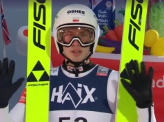 Znakomity skok 18-letniego Tomasiaka, a za chwilę błysk Stocha! Komplet Polaków