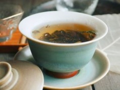 Za komuny panie piły do śniadania zamiast zwykłej herbaty. Wspiera serce, pomaga pozbyć się boczków