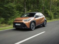 Takiej Toyoty jeszcze nie było. Hybrydowe Aygo X wycenione