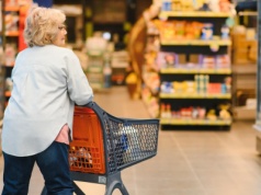 Ta sieć sklepów była głównie w miasteczkach i na wsiach. Teraz bankrutuje! Zastąpi ją znany gigant?