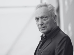Gwiazdy żegnają Udo Kiera. Legendarny niemiecki aktor miał 81 lat