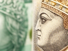 Mocne hamowanie wzrostu płac argumentem za obniżką stóp. Jest jedno ale