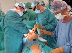 Pionierska operacja w Uniwersyteckim Centrum Klinicznym w Gdańsku. „Pierwszy zabieg w Polsce”