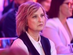 Izabela Kuna doczekała się DWÓJKI DZIECI. Jak wyglądają? Córka próbowała sił w aktorstwie. Pamiętacie? (FOTO)