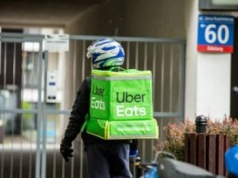 Zarobił 5 tys. zł w tydzień. Żniwa dostawców na Burgerze Drwala