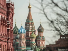 Tajne spotkania i wysłannik Kremla. Kulisy powstania planu pokojowego dla Ukrainy