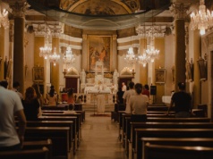 Napadli na plebanię. Ksiądz ich zaskoczył. Nietypowe sceny w polskiej miejscowości