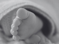 Straszne odkrycie w Niemczech. Ciało noworodka znalezione w sortowni śmieci