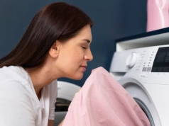 Pół szklanki tego płynu i pranie będzie mięciutkie, pachnące i jak nowe!