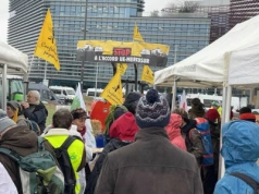 Rolnicy blokują Parlament Europejski. Ostra reakcja na umowę Mercosur