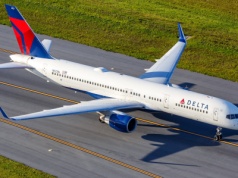 Wszyscy pasażerowie musieli wysiąść. Niebezpieczna sytuacja w samolocie