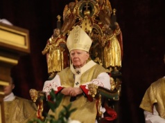 PILNE. Za kilka godzin poznamy następcę arcybiskupa Marka Jędraszewskiego