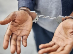 Ciechanowiec: Trzy lata więzienia za wykorzystanie małoletniego. 70-latek poszukiwany przez sąd zatrzymany