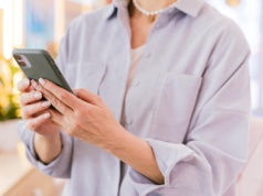 Robiła przelew za przelewem. Była przekonana, że rozmawia z synem