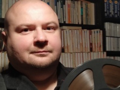 Świat mediów bez tajemnic | Finansowanie mediów przez widzów